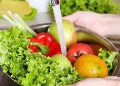 بهترین روش شستشوی سبزیجات و میوه ها چیست؟